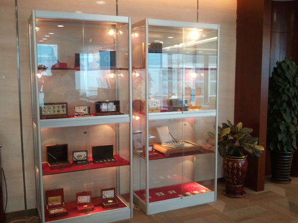 鋁合金玻璃展示柜